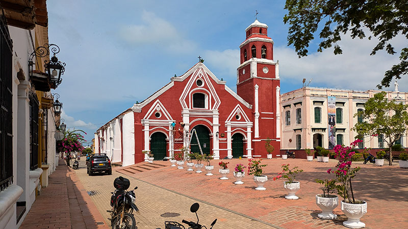 The historic church in Santa Cruz de Mompox